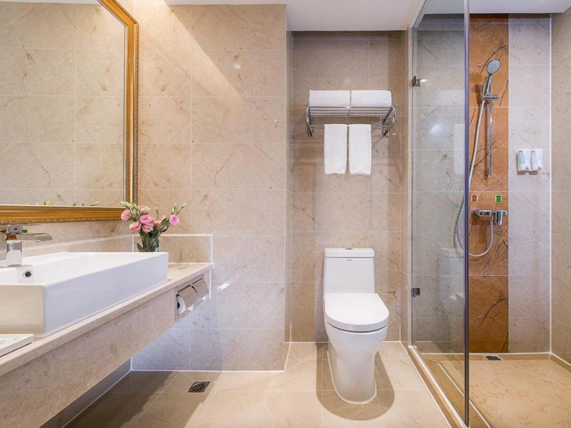 Vienna International Hotel Shenzhen Qianhai Екстериор снимка